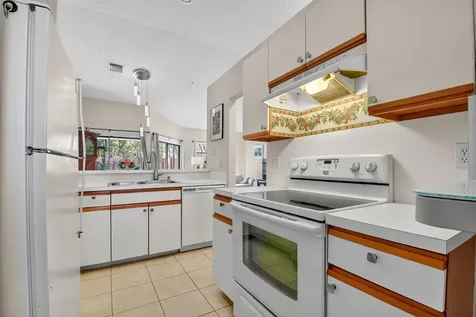 13534 Fountain View Boulevard Wellington FL 33414