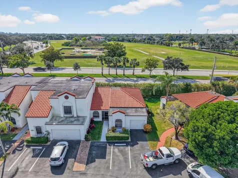 13534 Fountain View Boulevard Wellington FL 33414