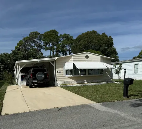 14 Sierra Del Norte Fort Pierce FL 34951