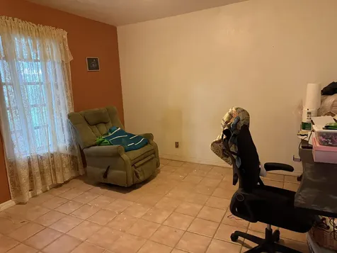 2360 Nw 37th Terrace Lauderdale Lakes FL 33311