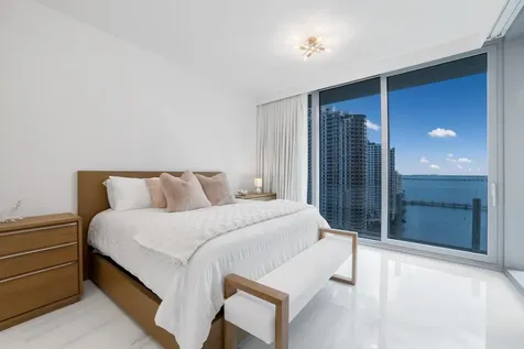 300 Biscayne Boulevard Way Miami FL 33131