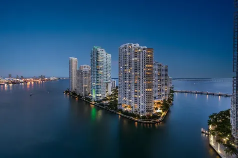 300 Biscayne Boulevard Way Miami FL 33131
