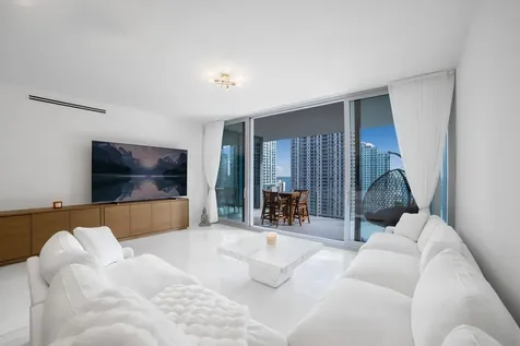 300 Biscayne Boulevard Way Miami FL 33131