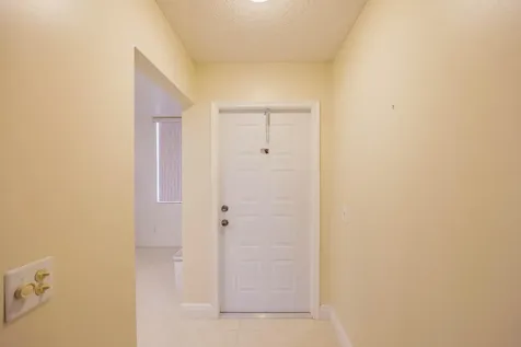 10422 Nw 24th Place Sunrise FL 33322