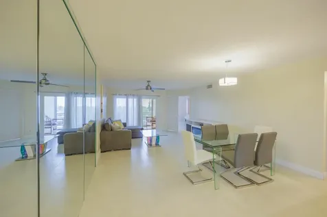 10422 Nw 24th Place Sunrise FL 33322