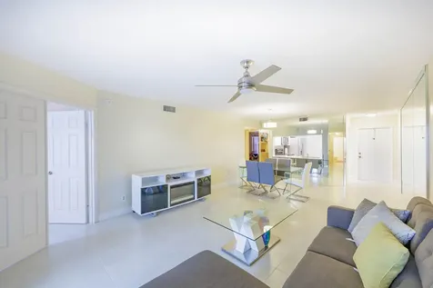 10422 Nw 24th Place Sunrise FL 33322