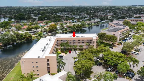 10422 Nw 24th Place Sunrise FL 33322