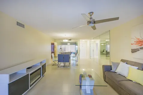 10422 Nw 24th Place Sunrise FL 33322