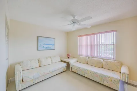 10422 Nw 24th Place Sunrise FL 33322