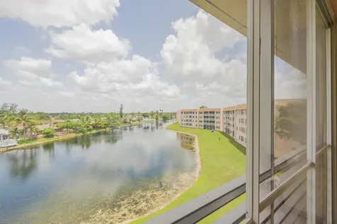 10422 Nw 24th Place Sunrise FL 33322