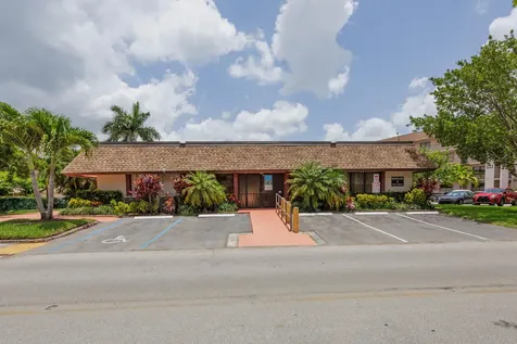 10422 Nw 24th Place Sunrise FL 33322