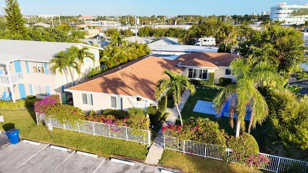 1258 Beach Road Singer Island FL 33404