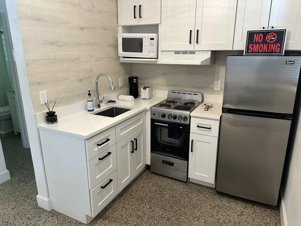 1258 Beach Road Singer Island FL 33404