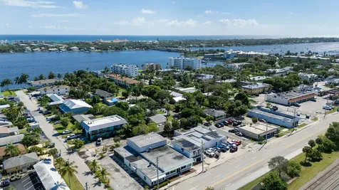604 N Dixie Highway Lantana FL 33462
