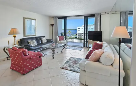 2860 S Ocean Boulevard Palm Beach FL 33480