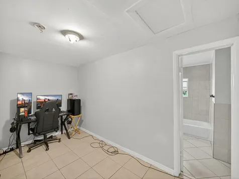 1373 W 35th Street Riviera Beach FL 33404