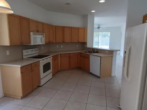 9834 SW Eastbrook Circle Port Saint Lucie FL 34987