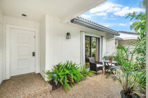 14 Brentwood Drive Boynton Beach FL 33436