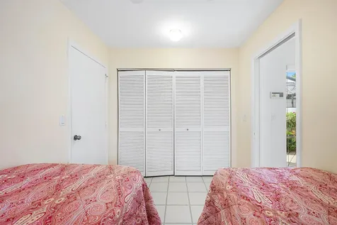 14 Brentwood Drive Boynton Beach FL 33436