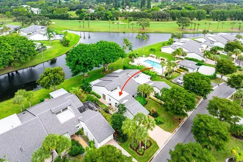 14 Brentwood Drive Boynton Beach FL 33436