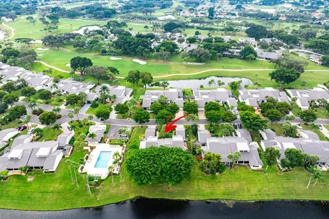 14 Brentwood Drive Boynton Beach FL 33436