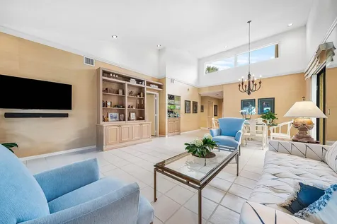 14 Brentwood Drive Boynton Beach FL 33436