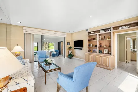 14 Brentwood Drive Boynton Beach FL 33436