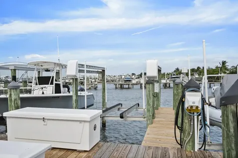 1456 Ne Ocean Boulevard Stuart FL 34996
