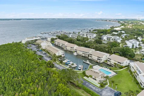 1456 Ne Ocean Boulevard Stuart FL 34996