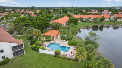 104 Liberty Court Deerfield Beach FL 33442