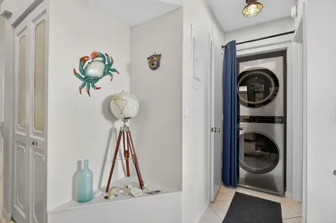 104 Liberty Court Deerfield Beach FL 33442