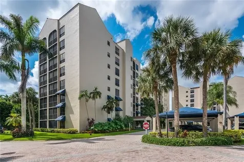 7564 Regency Lake Drive Boca Raton FL 33433