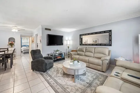 2565 S Ocean Boulevard Palm Beach FL 33480