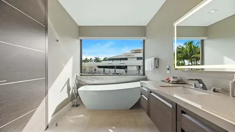 1600 Sw 15th Avenue Fort Lauderdale FL 33312