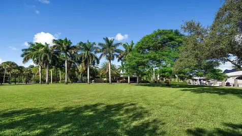 1600 Sw 15th Avenue Fort Lauderdale FL 33312