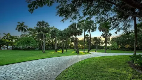 1600 Sw 15th Avenue Fort Lauderdale FL 33312