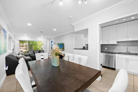 1213 Nw 7th Avenue Fort Lauderdale FL 33311