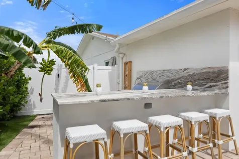 1096 SW 27th Avenue Boynton Beach FL 33426
