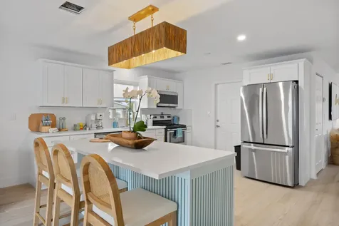 1096 SW 27th Avenue Boynton Beach FL 33426