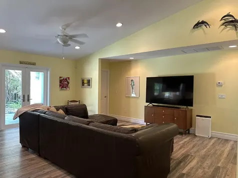 2415 Laurel Lane Palm Beach Gardens FL 33410