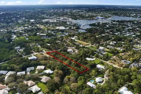 4975 SE Manatee Cove Road Stuart FL 34997