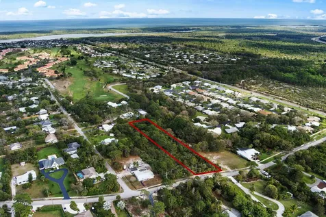 4975 SE Manatee Cove Road Stuart FL 34997