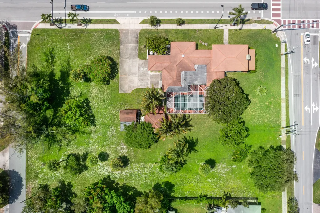 556 E Hillsboro Boulevard Deerfield Beach FL 33441