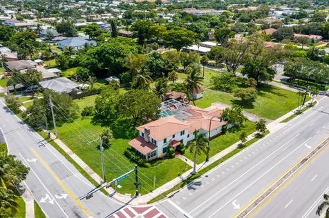 556 E Hillsboro Boulevard Deerfield Beach FL 33441
