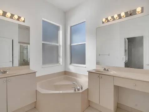 5607 Place Lake Drive Fort Pierce FL 34951
