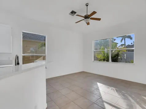 5607 Place Lake Drive Fort Pierce FL 34951