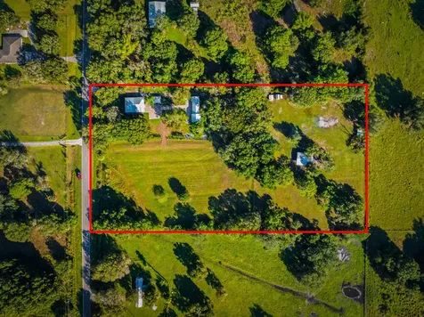 250 Nw 98th Street Okeechobee FL 34972