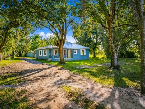 250 Nw 98th Street Okeechobee FL 34972