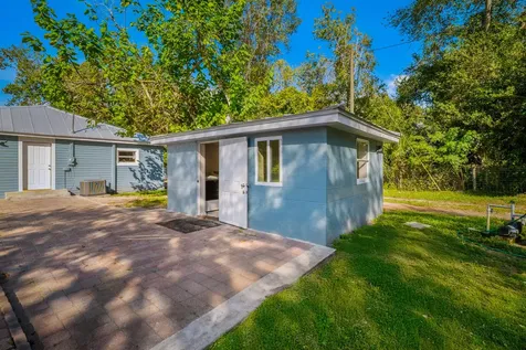 250 Nw 98th Street Okeechobee FL 34972