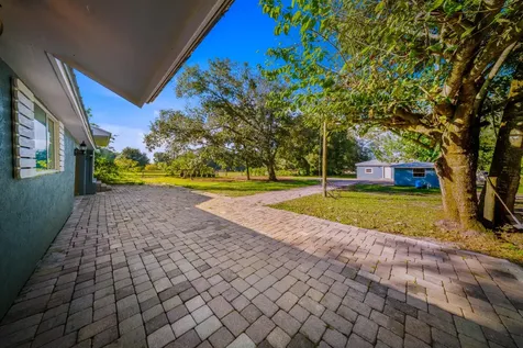 250 Nw 98th Street Okeechobee FL 34972